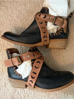 Musse & Cloud Black Leather Ankle Booties with Brown Harness Strap